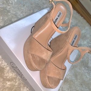 Steve Madden Wedges